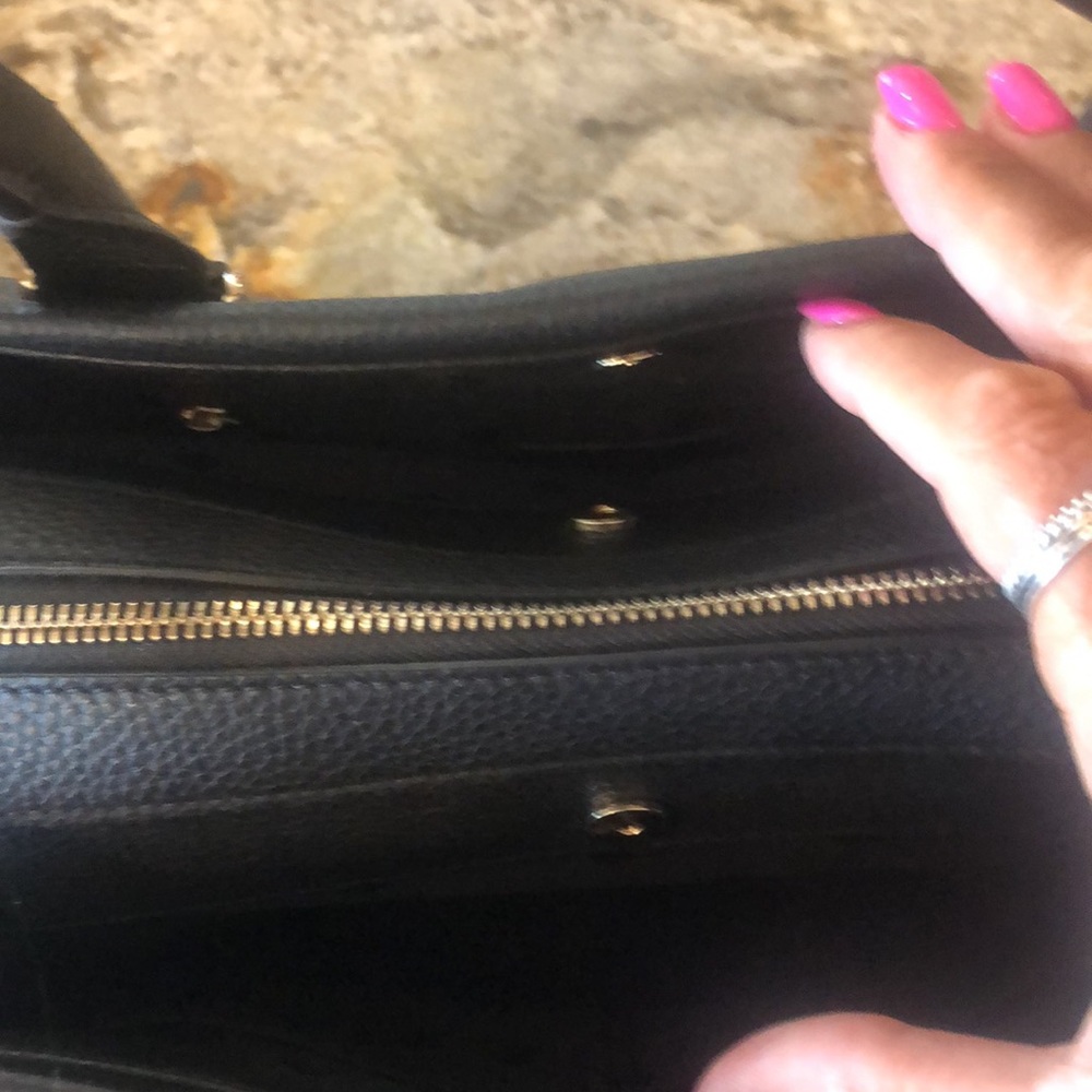 SPOTLESS ♠️ Kate Spade black satchel w/detachable shoulder strap w/lthr poms - Picture 3 of 9